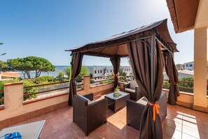 Terrace/patio - Spacious Villa Ro with Sea View, Mountain View, Wi-Fi, Balcony (Perd'e Sali)