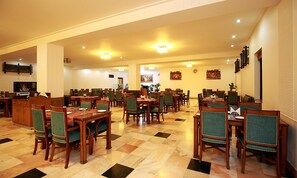 Daily buffet breakfast (INR 350 per person) - Uday Residency A boutique Hotel & Resort (Kichha)