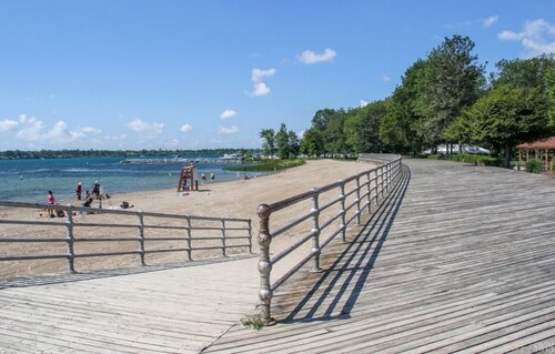 Minutes to all the Adventure! Little Italy 2BR 1st Fl Niagara Wonder"Falls" ❤💦