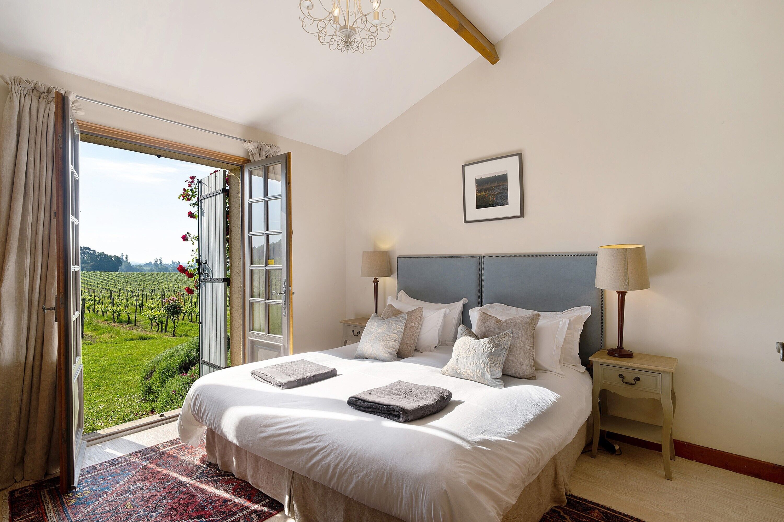 6 bedrooms, iron/ironing board, free WiFi, bed sheets