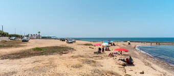 Holiday Home 'La Perla - Zaffiro' with Balcony and Air Conditioning