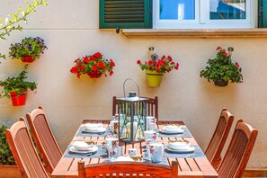 Restauration en plein air