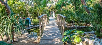 Romantic Casa de María, near the beach with garden