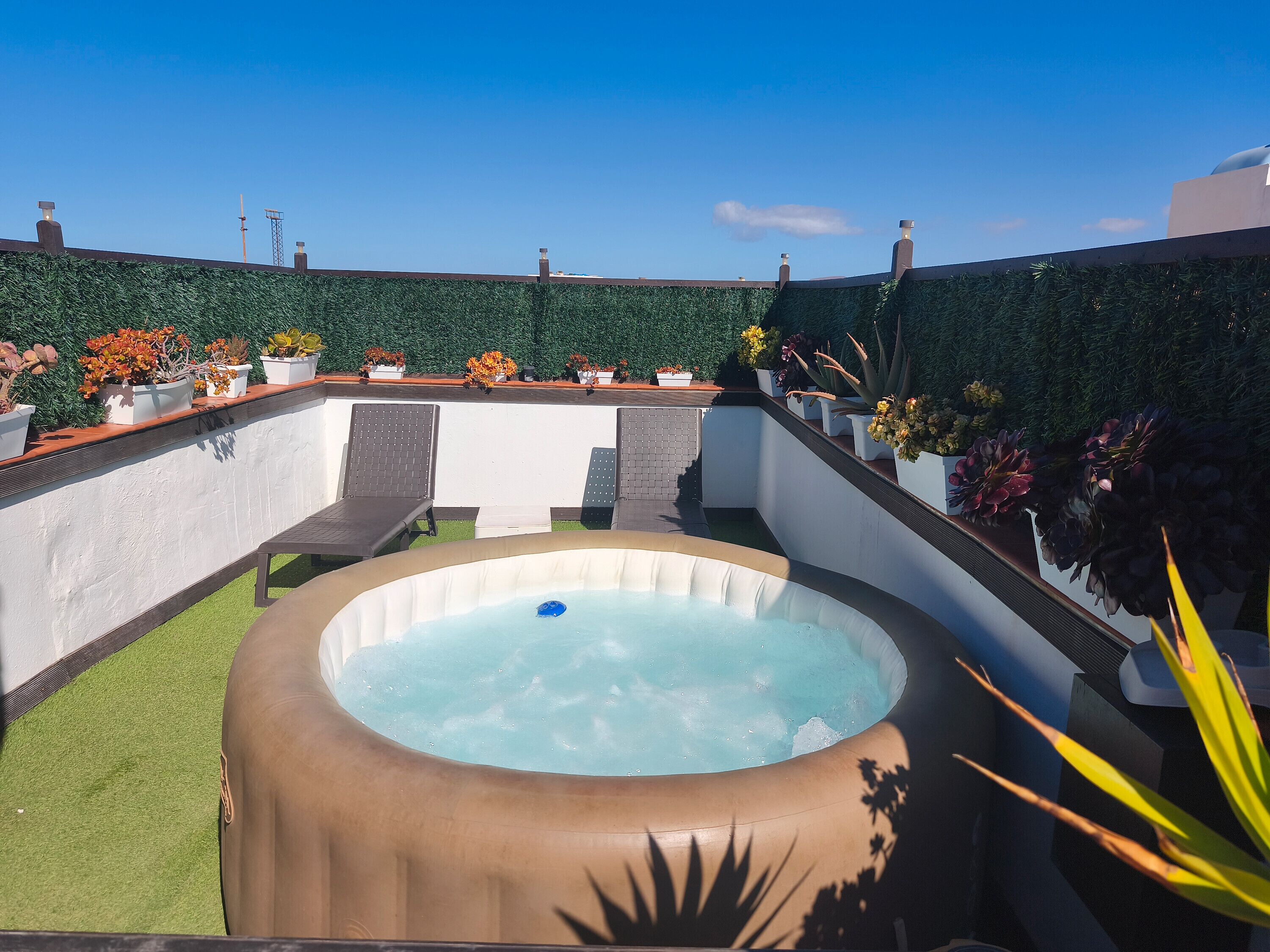 Bañera de hidromasaje exterior