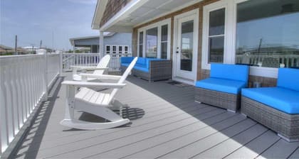 Captains Quarters