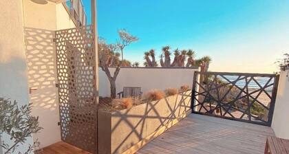 Artemis - Studio terrasse - Accès direct plage