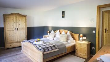 1 chambre, fer et planche Ă repasser, Wi-Fi gratuit, draps fournis