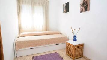 3 Schlafzimmer, Bügeleisen/Bügelbrett, kostenloses WLAN, Bettwäsche