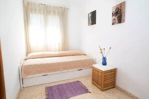 3 Schlafzimmer, Bügeleisen/Bügelbrett, kostenloses WLAN, Bettwäsche