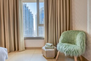 Interior - Magnificent 3BR Partial BurjKhalifa-Fountain Views (Downtown Dubai)