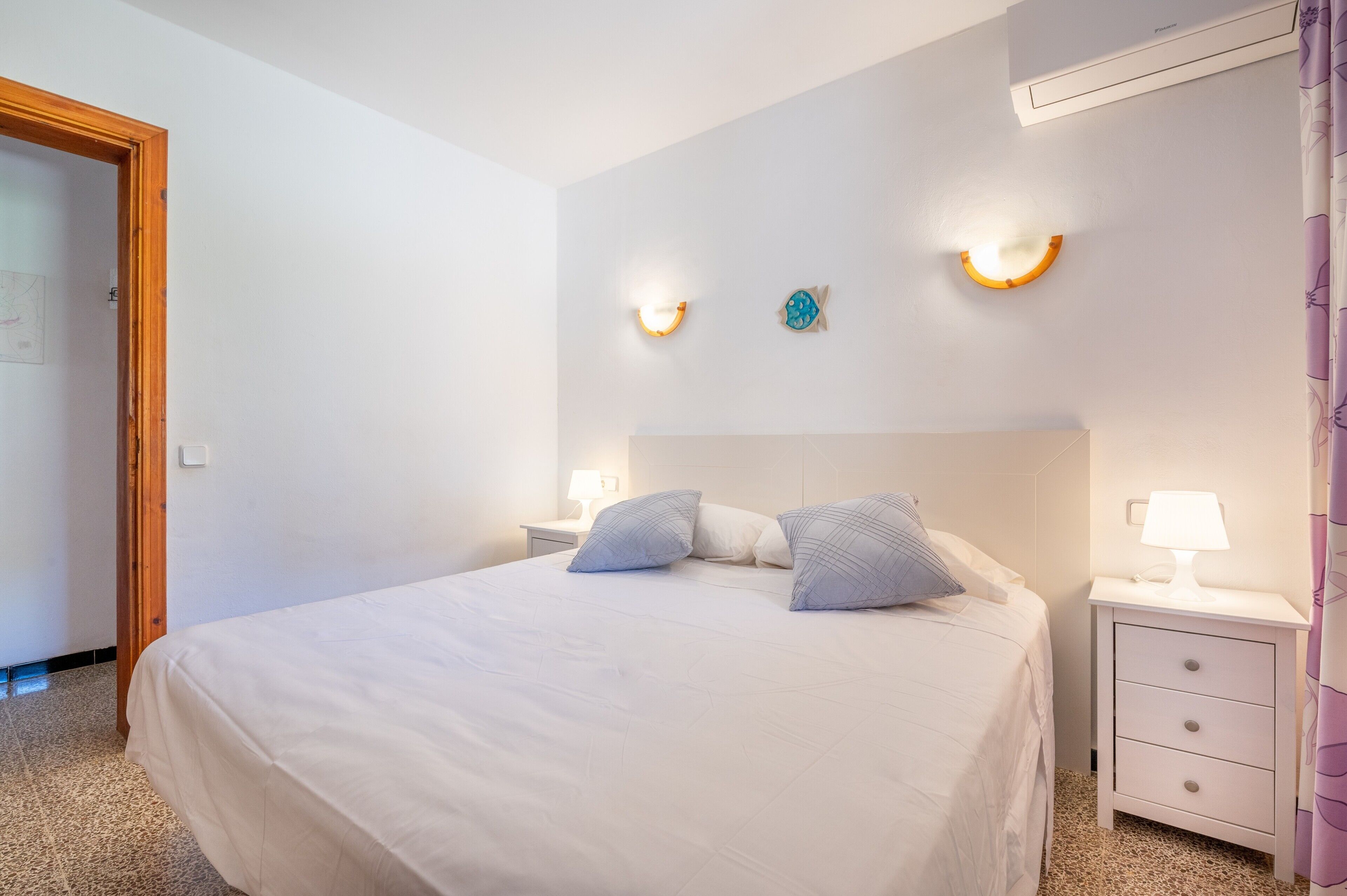 4 Schlafzimmer, Bügeleisen/Bügelbrett, kostenloses WLAN, Bettwäsche