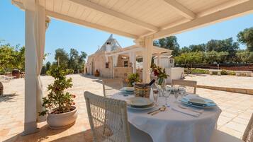 Ristorazione all'aperto