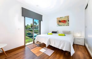 2 bedrooms, iron/ironing board, free WiFi, bed sheets - Spacious Holiday Home Bahamas 1 with Wi-Fi, Pool, Balcony, Terraces & Garden; Parking available (Son Serra de Marina)