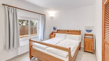 3 camere, ferro/asse da stiro, Wi-Fi gratuito, lenzuola