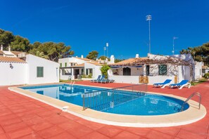 Pool - Well-maintained complex with communal pool - Casa Son Xoriguer 14 (Son Xoriguer)