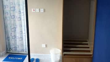 Single Room | Room amenity