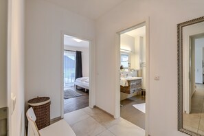 2 chambres, fer et planche à repasser, Wi-Fi gratuit, draps fournis