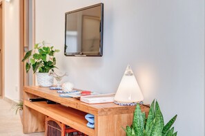 Interior - Cottage Just a Few Meters from the Sea with Wi-Fi, Air Conditioning and Terrace (Sa Ràpita)