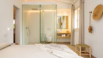 2 slaapkamers, een strijkplank/strijkijzer, gratis wifi, beddengoed