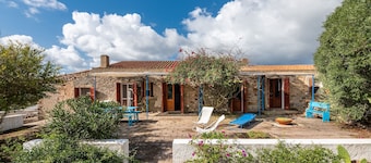 Charming Holiday Home “Dimora tipica Carlofortina” with Sea View, Mountain View & Terrace