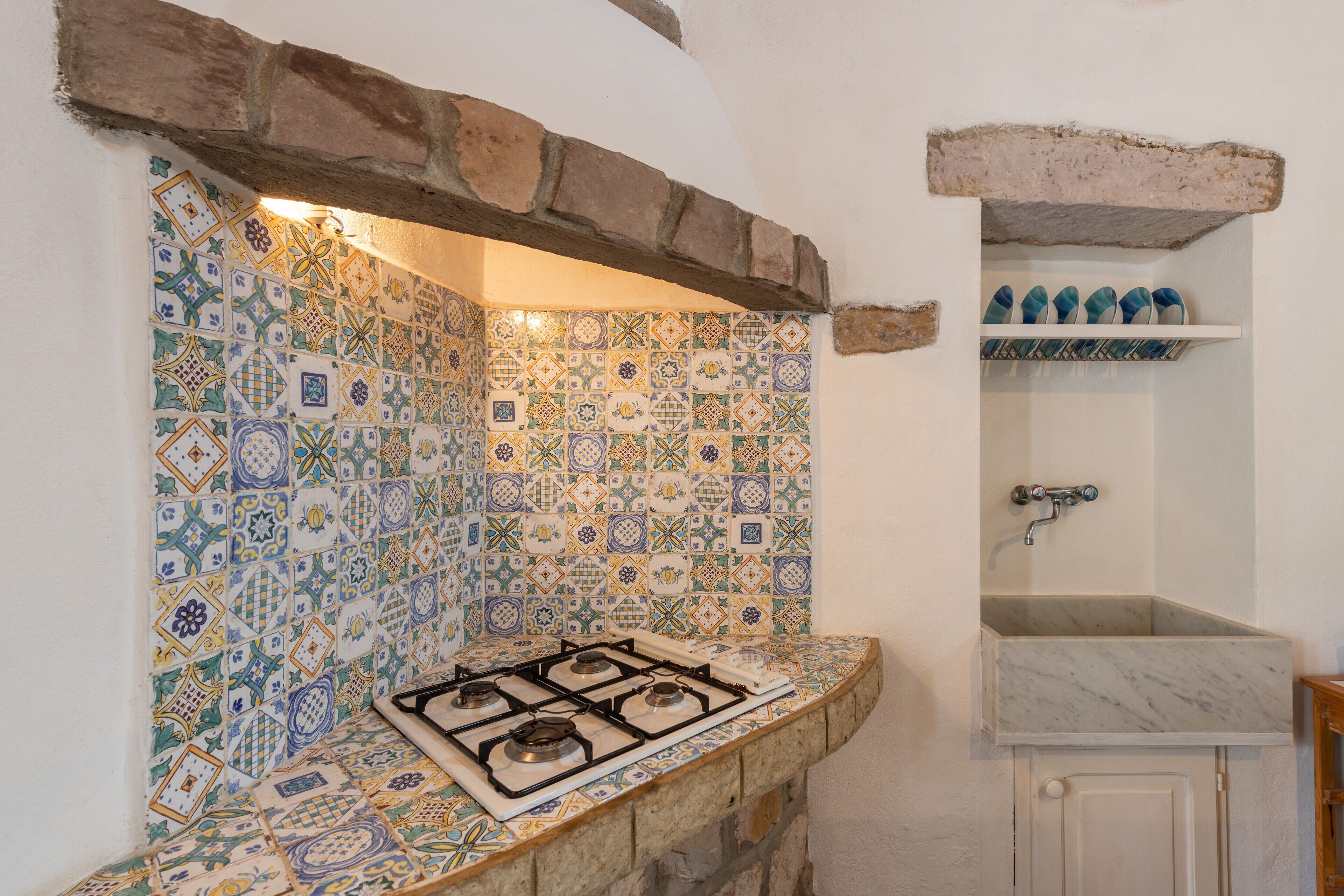 Réfrigérateur, plaque de cuisson