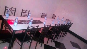 Free daily full breakfast - The Loop Guest House and Restaurant (Eldoret)