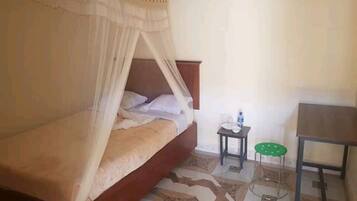Superior Single Room | Free WiFi, bed sheets