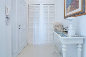 Interior - Vista mare Charme Apartament only 100 Meters from the Sea (porto cesareo)