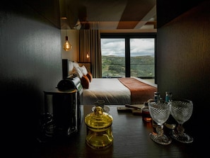 1 Schlafzimmer, Minibar, Zimmersafe, Schreibtisch