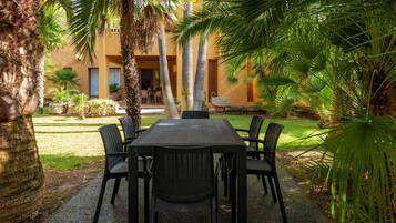 Ristorazione all'aperto