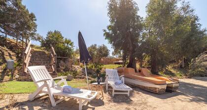 Rustic Villa with Wi-Fi, Air Conditioning and Beautiful Garden