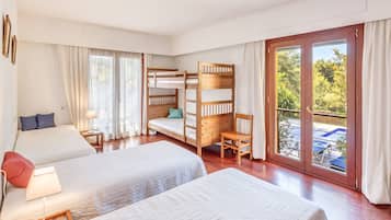 4 Schlafzimmer, Bügeleisen/Bügelbrett, kostenloses WLAN, Bettwäsche