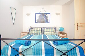 2 soverom, strykejern/-brett, wi-fi (inkludert) og sengetøy