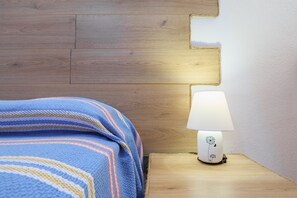 2 多间卧室、熨斗/熨衣板、免费 WiFi、床单