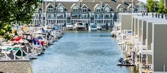 UNION PIER HOME WITH PRIVATE HEATED POOL and BEACH ACCESS!