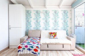 1 bedroom, iron/ironing board, free WiFi, bed sheets - Holiday Apartment "Atico Casapueblo" Near the Beach with Mountain View (Corralejo)