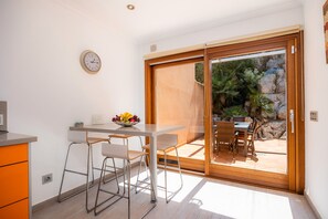 Dining - Stylish house with pool - Casa S’Arbosera (Font de Sa Cala, Capdepera)