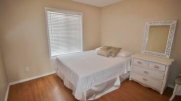 2 bedrooms, individually decorated, individually furnished