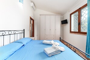 3 habitaciones, tabla de planchar con plancha y wifi gratis