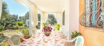 Holiday Apartment with Spacious Outside Area; Parking Available