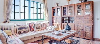 “La Casita del Viejo” with, Sea View, Wi-Fi, Terrace, Garden & Pool
