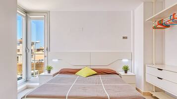 4 bedrooms, free WiFi, bed sheets