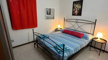 2 bedrooms, free WiFi, bed sheets