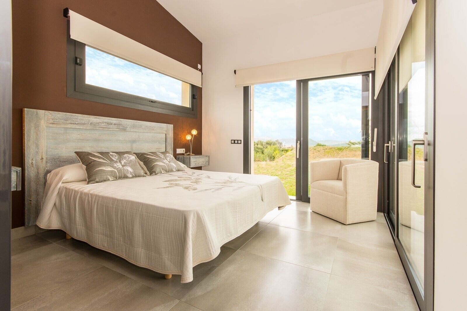 4 Schlafzimmer, Bügeleisen/Bügelbrett, kostenloses WLAN, Bettwäsche