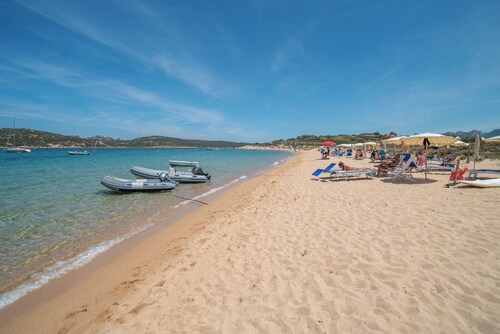 Flat La Quercia – Sea View in the Heart of Porto Rafael