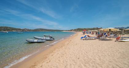 Flat La Quercia – Sea View in the Heart of Porto Rafael