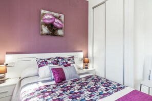 1 bedroom, iron/ironing board, free WiFi, bed sheets