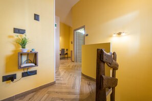 Interior - Spacious Holiday Home “Paradise Home” with Wi-Fi & Balcony (Quartu Sant'Elena)