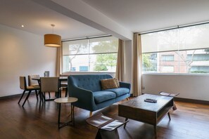 TV, stereo, offices