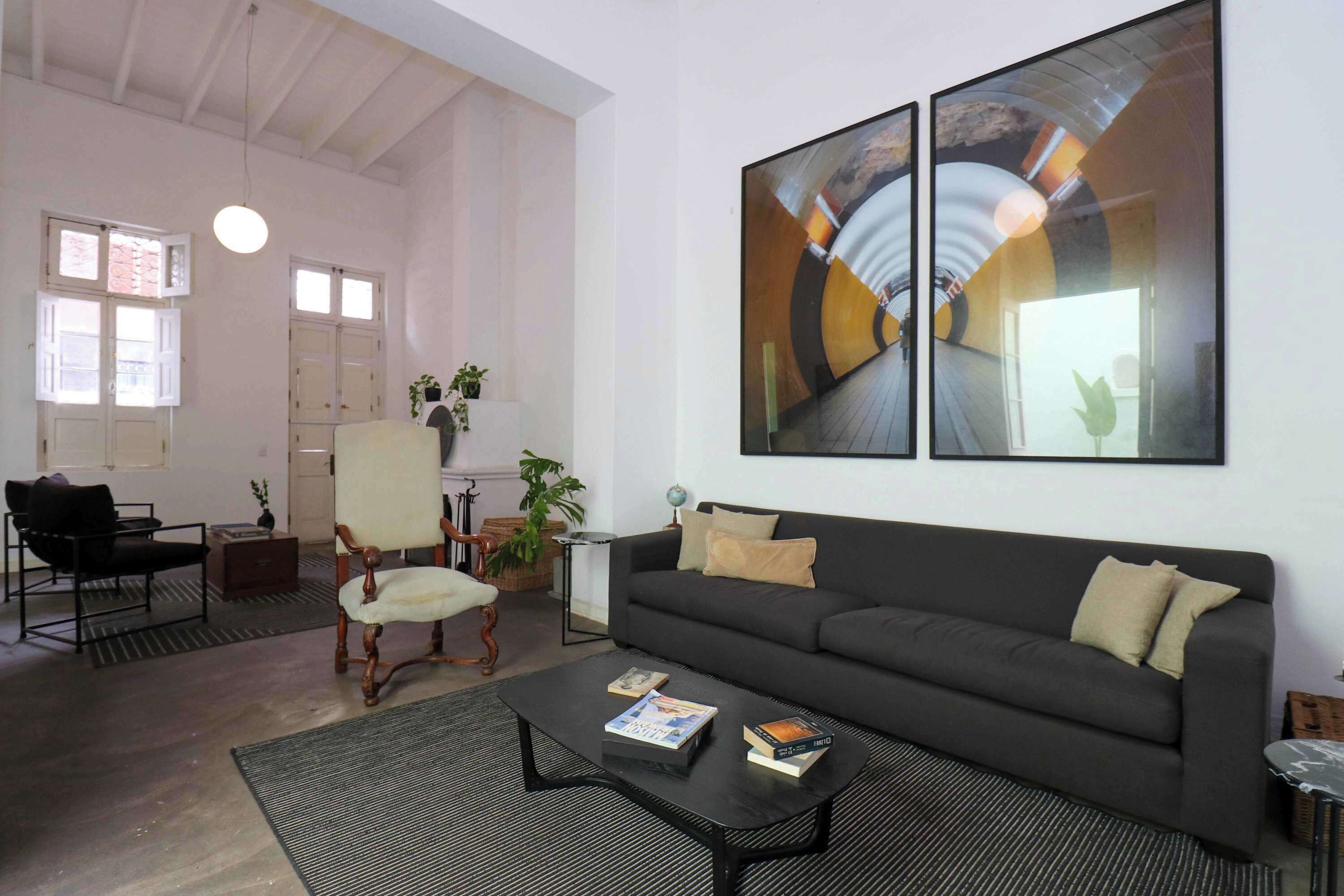 Fireplace, stereo, offices